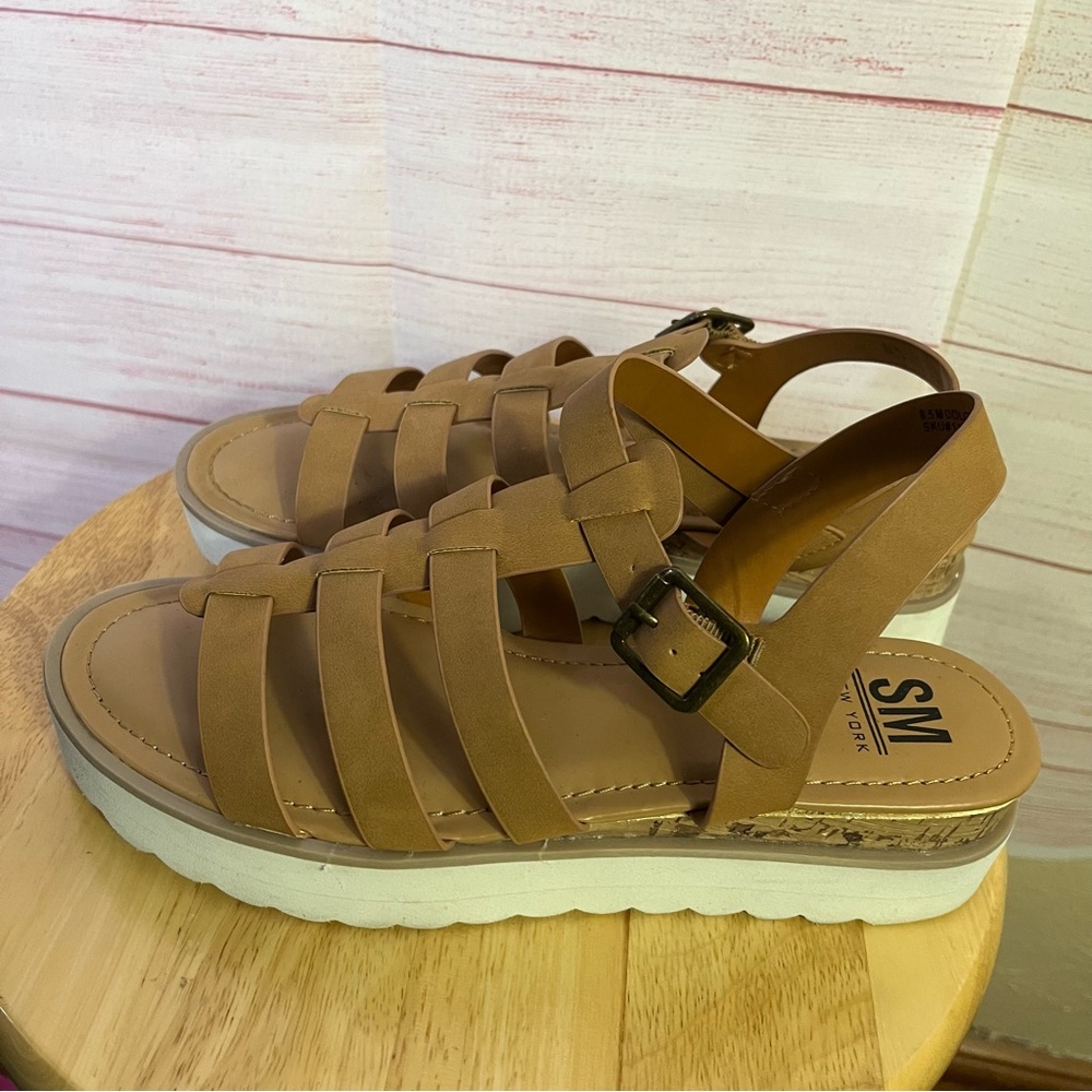 SM New York Dolora Tan Sandals Size 8.5